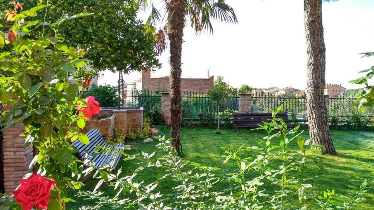 Cal Ventura Guest House El Bruc Exterior photo